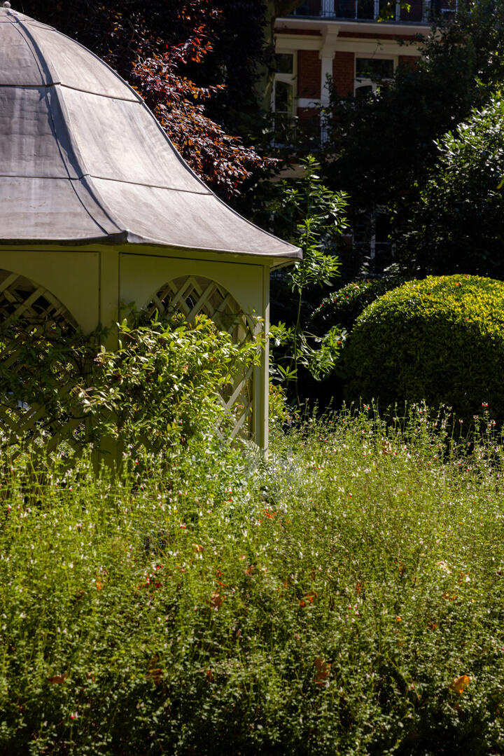 Barkston Gardens - Image 5